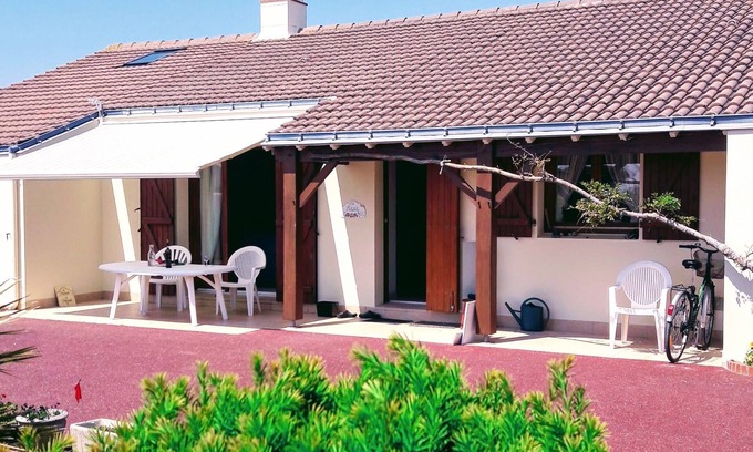 Prefailles House | Family house and its annex near sea Préfailles