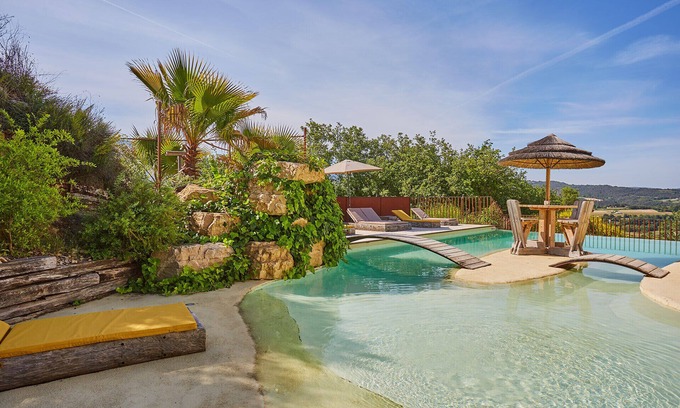 Mollans-sur-Ouveze House | Family house: L'Oasis