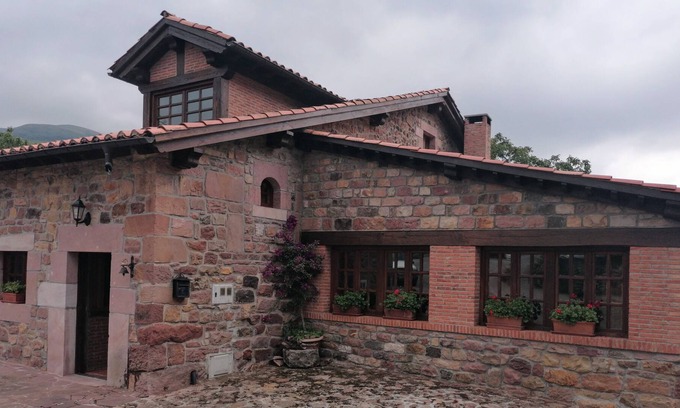 Carmona House | Family house ideal for rest
