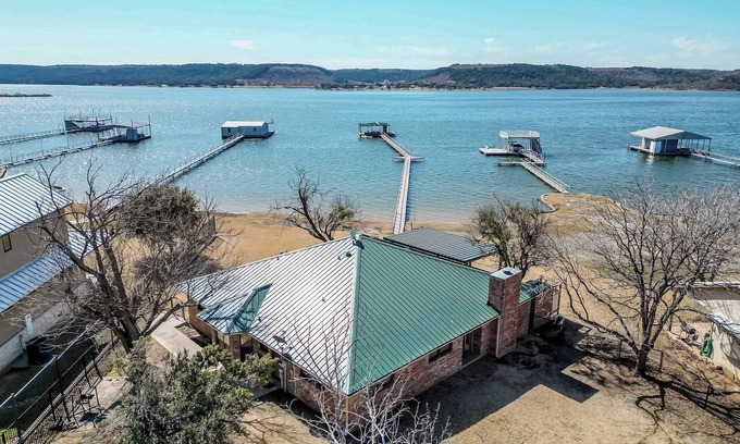 Graham House | Family Lakefront Home with Large Porch