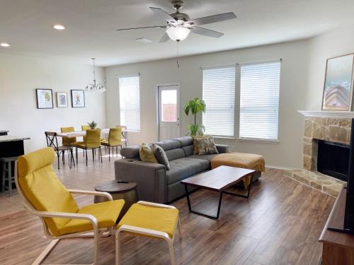 Little Elm House | Family Perfect with Fireplace Vacation Home