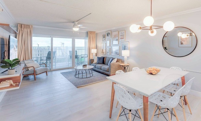 Satellite Beach Condo | Family & Pet-Friendly Oceanfront Retreat – Steps to the beach & Pool 🏝️🐾