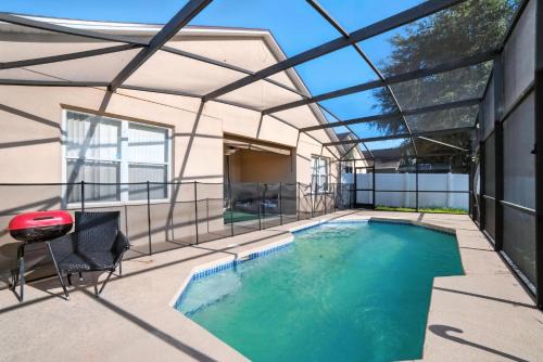 Sunset Ridge House | Family Retreat with Private Pool near Disney! residence