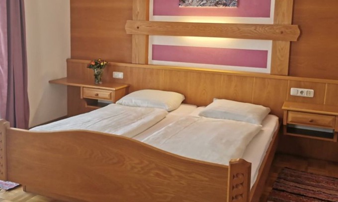 Strass im Attergau Cottage | Family Room 4 beds - Gasthof Pension Steinberger