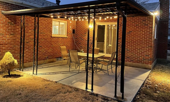 St. Louis House | Family size Newly renovated House