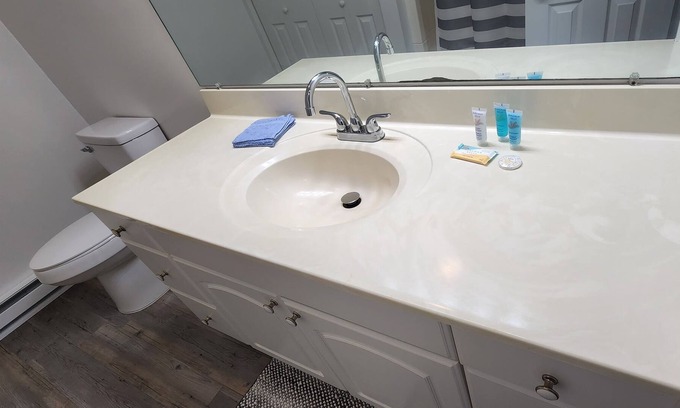 St Ignace Condo | Family Suite