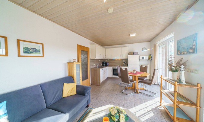 Otterndorf Apartment | "Family vacation in Otterndorf: Comfortable vacation apartment with garden!"