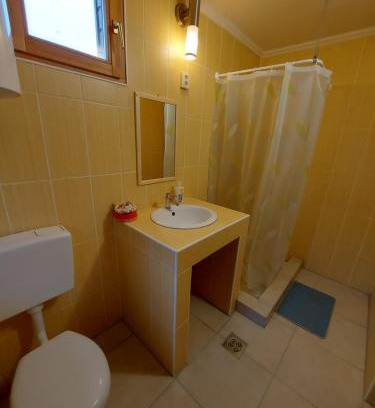 Turkeve Apartment | Family vendégház