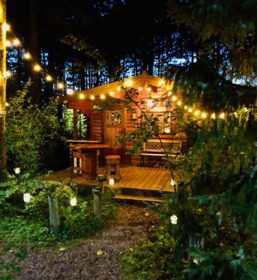 Hayward House | Fancy Fireflies Cabin