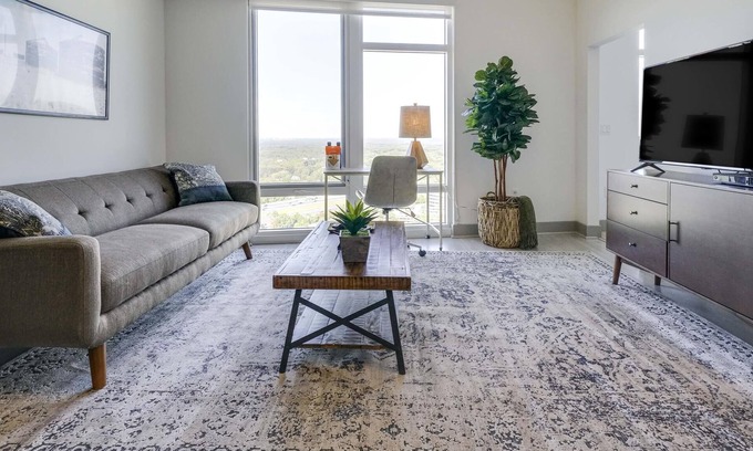 Tysons Apartment | Fantastic 1BR in Tysons, Pool + Fitness Center