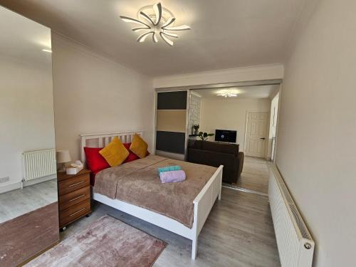 South Hornchurch Apartment | Fantastic 4 Apartments