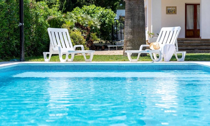 Les Tres Cales House | Fantastic and Spacious Villa just 800 m from the Beach!