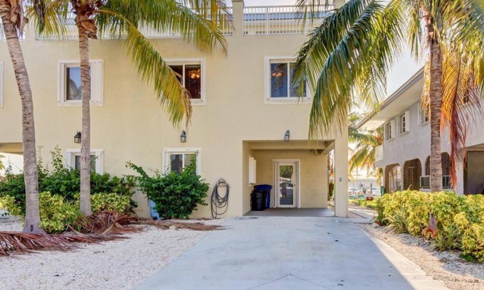 Key Colony Beach House | Fantastic Fifth Street