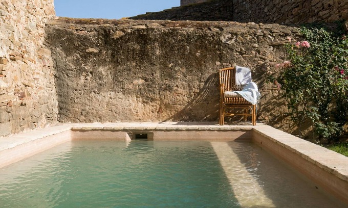 Gualta House | Fantastic Rural House with pool and garden, 5 minutes from the beach
