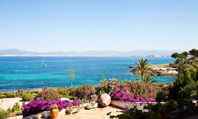 Cala Blava Ski Chalet | Fantastic Villa on the Sea, garden, terraces and direct access to the sea