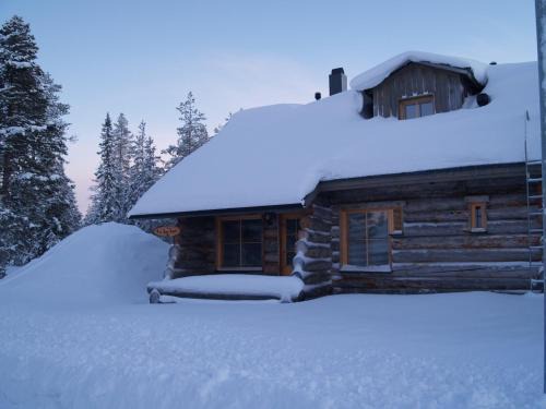 Akaslompolo Apartment | Far And Away Cabin