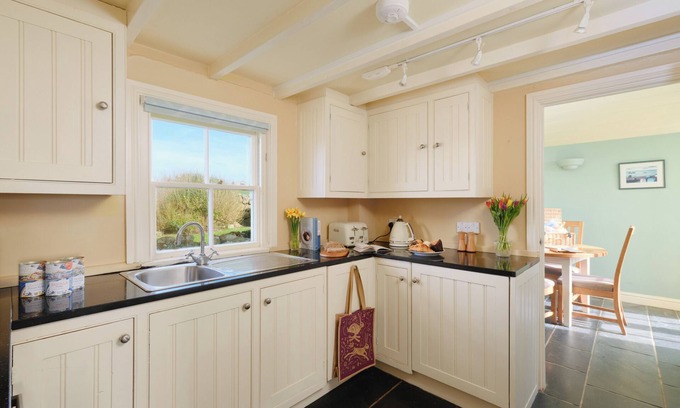 Saint Martin Cottage | Faraway Cottage