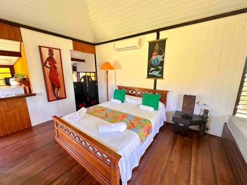 Moorea-Maiao House | Fare Mahana - plage priveé avec vue sur Tahiti
