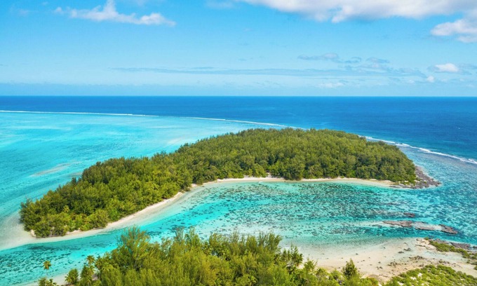 French Polynesia Villa | FARE ONE ISLAND, Moorea, French Polynesia