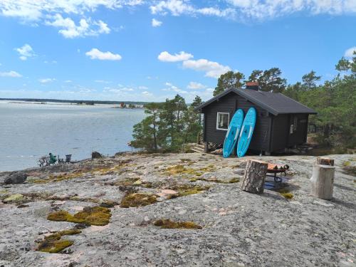 Kemionsaari House | Farleden Seaside Island Getaway
