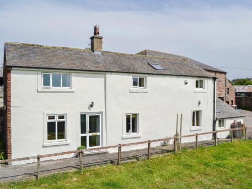 Egremont House | Farm Cottage