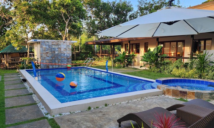 Amadeo Other | Farm Resort w/Heated Jacuzzi near Tagaytay