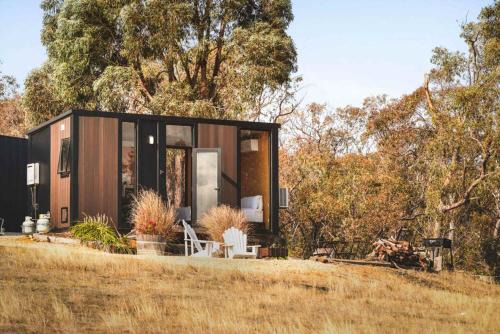 Warrenmang House | Farm Stay at Sheltered Paddock X by Tiny Away