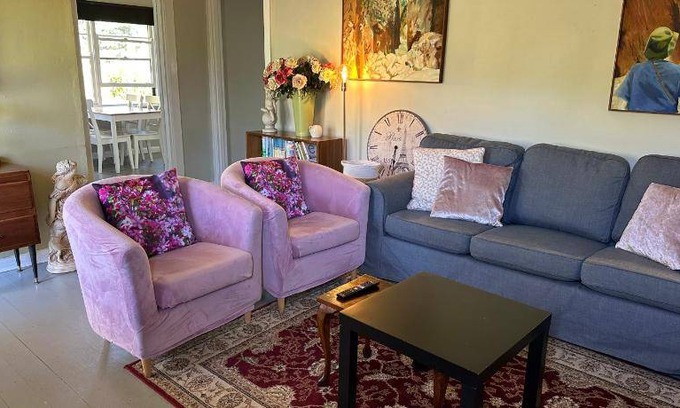 Alberton West House | Farmhouse ∙ 2 bedrooms ∙ 4 guests