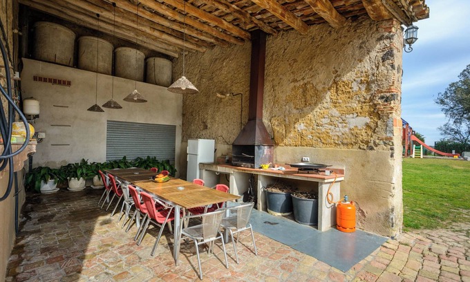Aiguaviva House | Farmhouse 'Can Guinau' with Mountain View, Private Pool and Wi-Fi