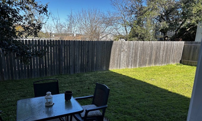West Oak Hill Other | Farmhouse cottage in SW Austin Hill Country minutes to Austin Zoo & Jester King