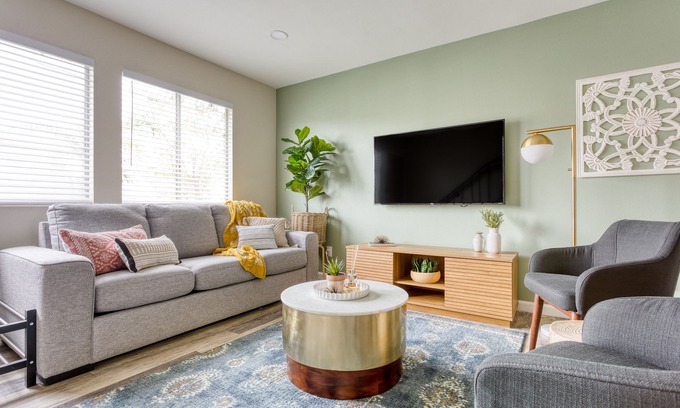 Midway City Condo | Farmhouse Getaway: 2 Bdr Condo near Disneyland & Little Saigon