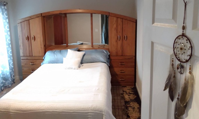Broadway Other | Farmhouse Guest Room at Traveler's Meadow, private bath