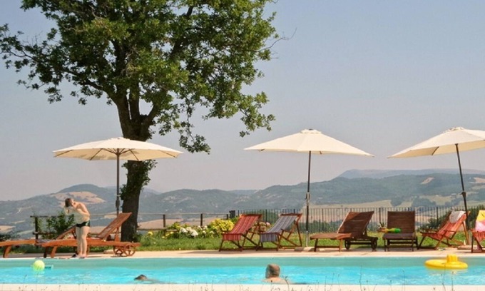 Cagli House | Farmhouse "Il Posto delle Viole" - Rose