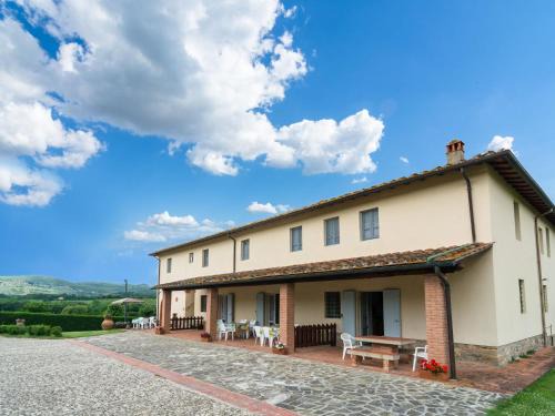Bucine House | Farmhouse in Bucine with pool
