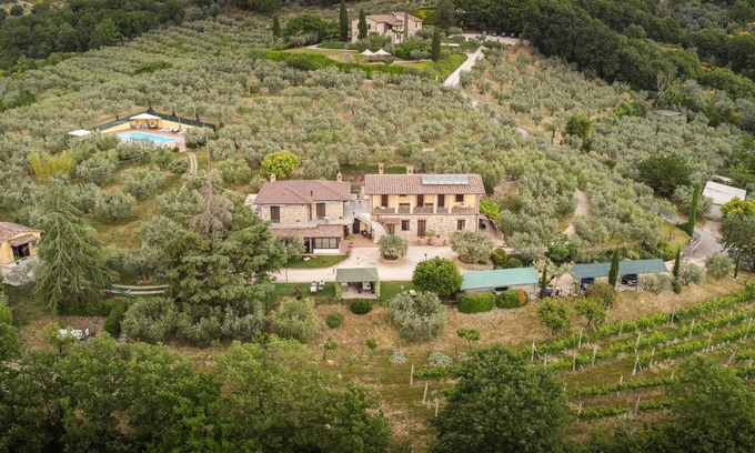 Rocca Sant'Angelo Other | Farmhouse in Assisi for 12 people with swimming pool