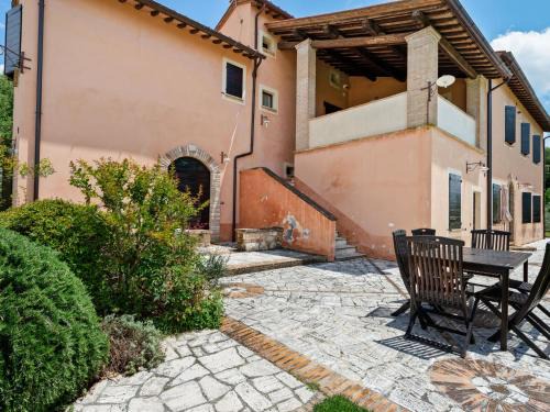 Montoro House | Farmhouse in Montoro near Montoro Castle