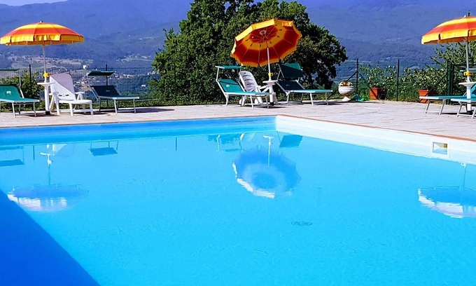 Casacciola-belvedere Ski Chalet | Farmhouse in Poppi with Pool & Forest Nearby