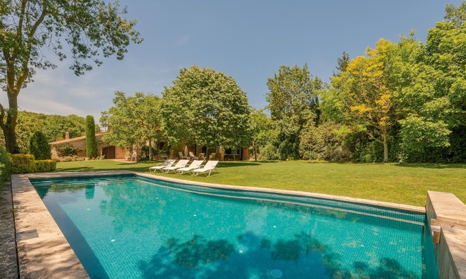 Garrigas House | Farmhouse surrounded by nature and fields just 20 minutes from the beach
