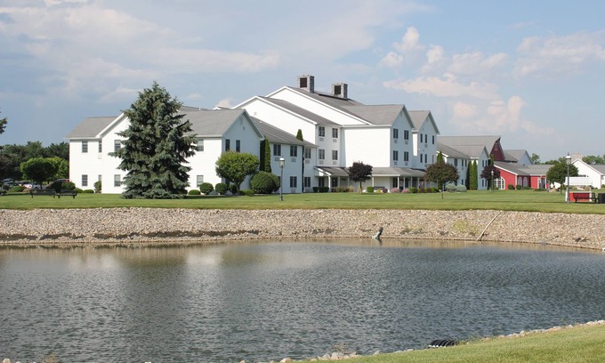 Shipshewana Hotel | Farmstead Inn & Conference Center