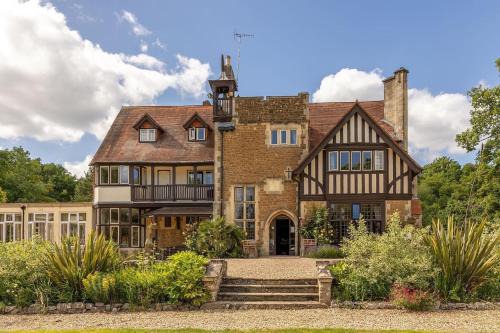 Farnham Hotel | Farnham House Hotel