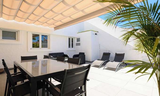 Pasito Blanco House | FaroVela Suites Pasito Blanco III