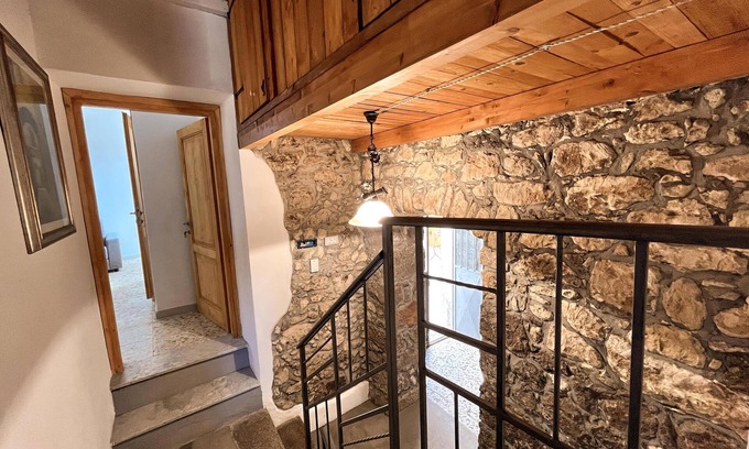 Sagama Apartment | Favisi Rooms
