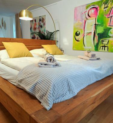 Kilianstadten Apartment | Favorite Place I ART STUDIO I Workspace I nähe Frankfurt I Messe