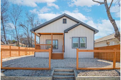 Denver Heights House | Feel Chill and Enjoy 4BR3BA Near Fun Riverwalk