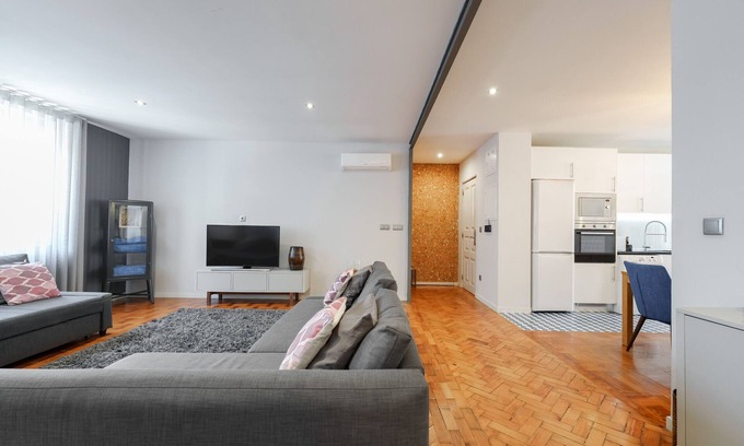Centro / Baixa Apartment | Feel Porto Ruby Townhouse
