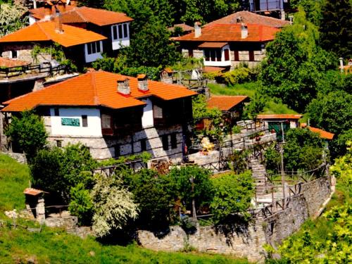 Panteleimon House | Feggaropetra Inn Magic Mountain House