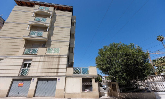 San Benedetto del Tronto Apartment | Felici al Mare - 150 m from the beach with possibility of private parking space