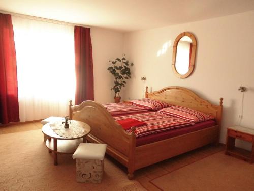 Sarospatak Apartment | Fenyves Apartman