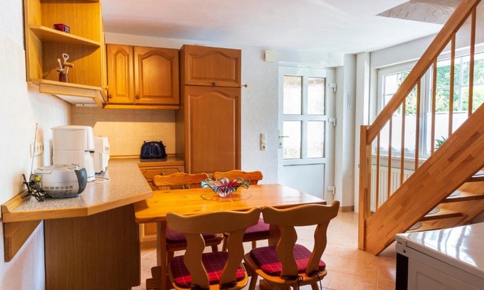 Lauscha Apartment | Ferienhaus Rennsteig Huhn, Glaswerkstraße 58, 98724 Lauscha