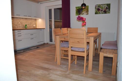 Nordheim a. Main Apartment | Ferien- und Winzerhof Ute Braun